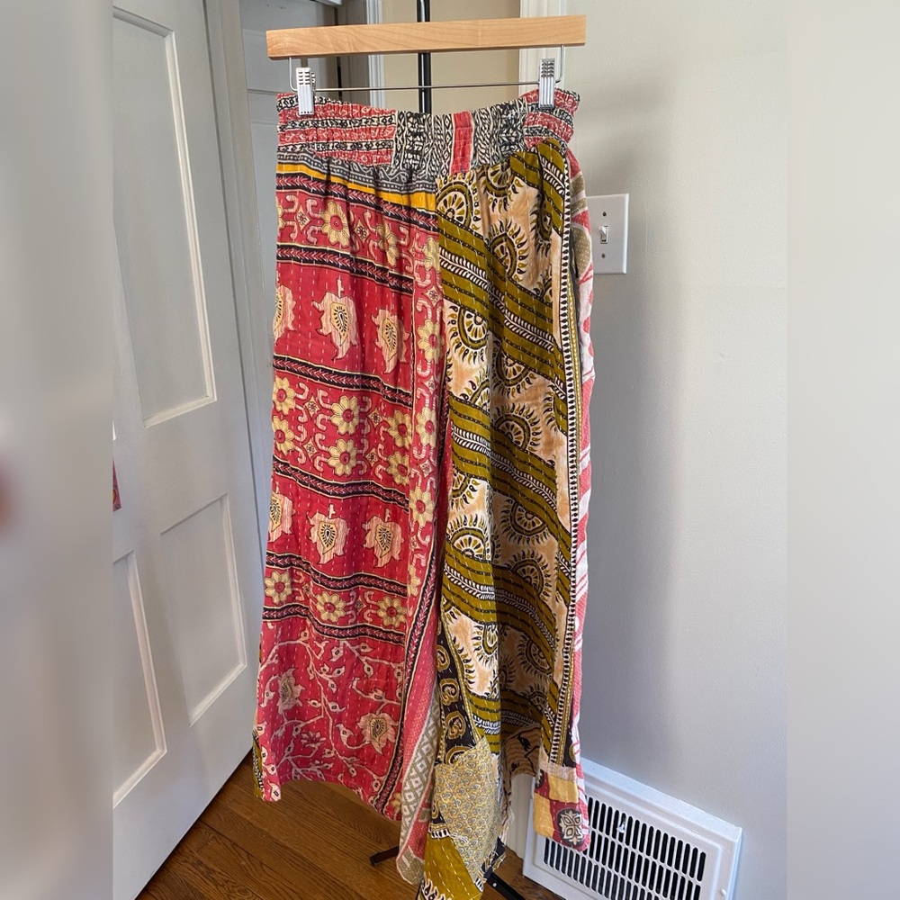 🌺 Kantha Wide-Leg Patchwork Pants | Handmade Cotton Sari | Boho Hippie Lounge OS - Picture 3 of 7
